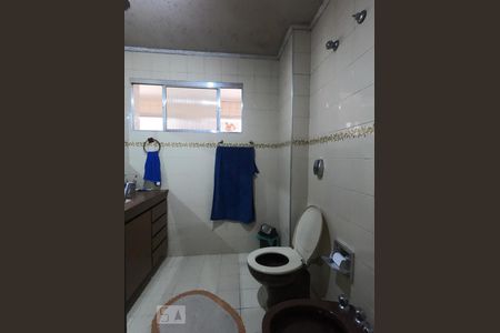 Apartamento à venda com 139m², 3 quartos e 2 vagasBanheiro da Suíte