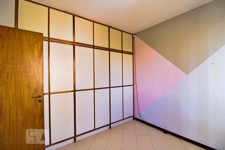 Apartamento à venda com 300m², 4 quartos e 3 vagasSuíte-Americana Quarto 2