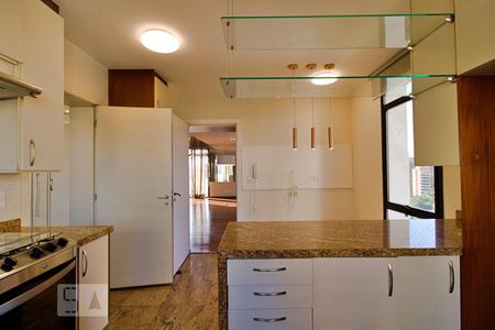 Apartamento à venda com 300m², 4 quartos e 3 vagasCozinha