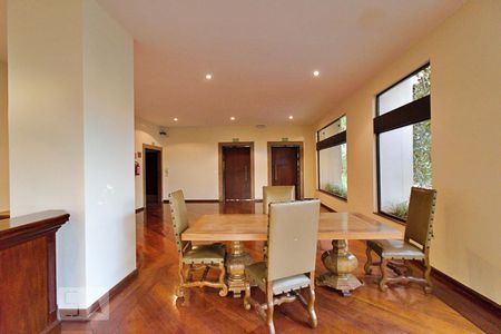 Apartamento à venda com 300m², 4 quartos e 3 vagasÁrea comum - Salão de festas