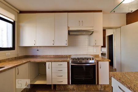 Apartamento à venda com 300m², 4 quartos e 3 vagasCozinha