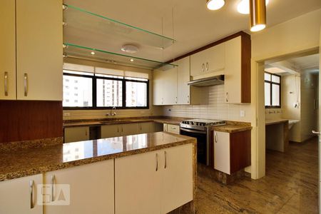 Apartamento à venda com 300m², 4 quartos e 3 vagasCozinha