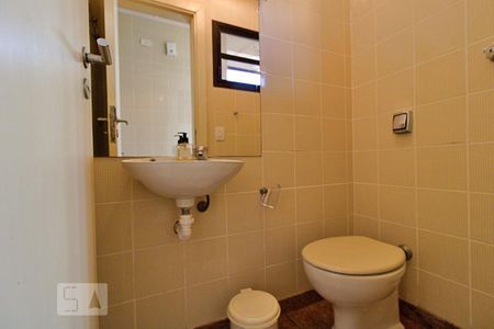 Apartamento à venda com 300m², 4 quartos e 3 vagasBanheiro de Serviço