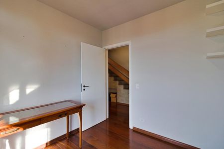 Apartamento à venda com 300m², 4 quartos e 3 vagasEscritório