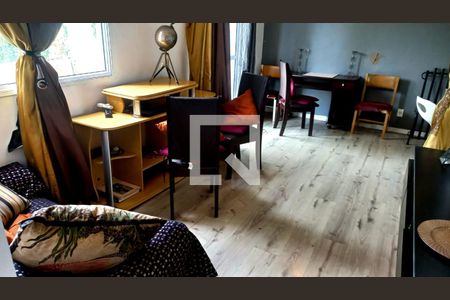 Sala de apartamento para alugar com 2 quartos, 140m² em Humaitá, Porto Alegre