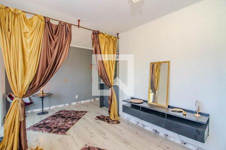 Sala de apartamento à venda com 2 quartos, 140m² em Humaitá, Porto Alegre