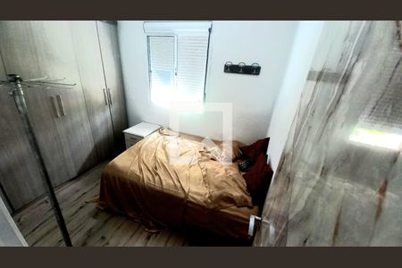 Quarto de apartamento para alugar com 2 quartos, 140m² em Humaitá, Porto Alegre