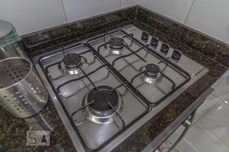 Apartamento à venda com 102m², 4 quartos e 2 vagasCozinha