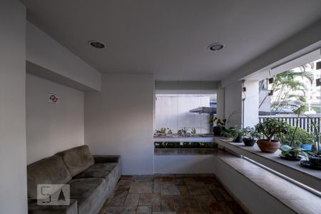Apartamento para alugar com 33m², 1 quarto e sem vagaHall do Térreo