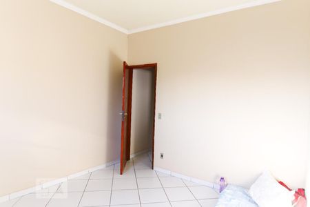 Quarto 1 de casa para alugar com 2 quartos, 75m² em Bosque dos Eucaliptos, São José dos Campos
