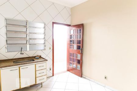 Casa para alugar com 75m², 2 quartos e 1 vagaCozinha