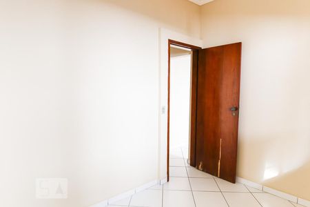 Quarto de casa para alugar com 2 quartos, 75m² em Bosque dos Eucaliptos, São José dos Campos