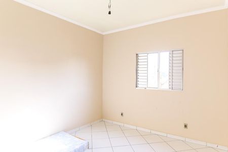 Quarto 1 de casa para alugar com 2 quartos, 75m² em Bosque dos Eucaliptos, São José dos Campos