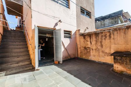 Casa à venda com 170m², 3 quartos e 2 vagasQuintal
