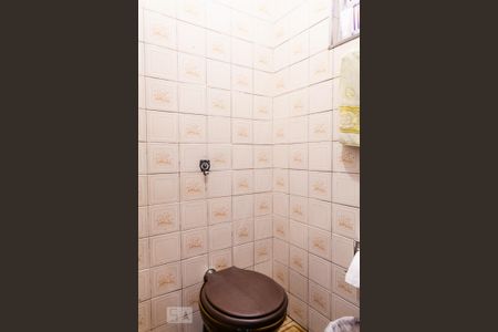 Casa à venda com 170m², 3 quartos e 2 vagasLavabo