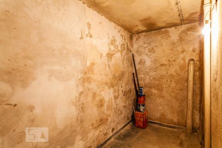 Casa à venda com 170m², 3 quartos e 2 vagasDepósito