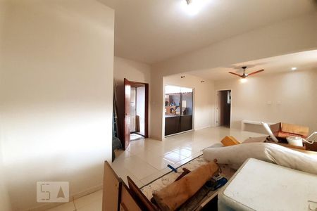 Casa à venda com 191m², 3 quartos e sem vagaSala 2