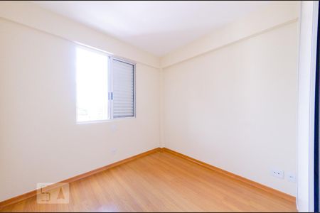 Apartamento para alugar com 85m², 3 quartos e 2 vagasQuarto 2