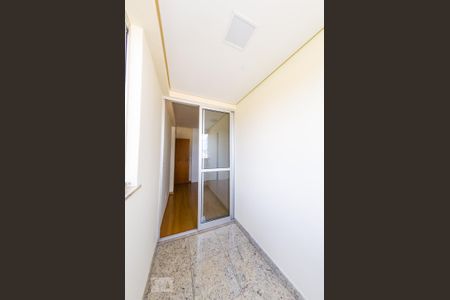 Apartamento para alugar com 85m², 3 quartos e 2 vagasVaranda da Suíte