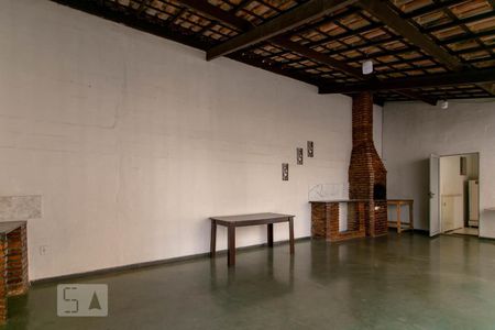 Apartamento à venda com 68m², 2 quartos e sem vagaÁrea comum - Churrasqueira