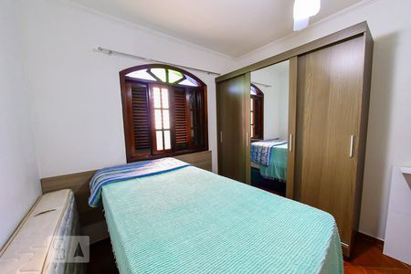 Casa à venda com 108m², 3 quartos e 2 vagasQuarto 2
