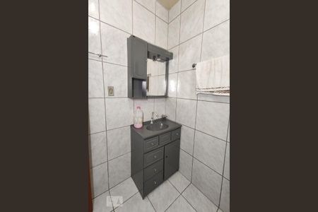 Casa para alugar com 135m², 3 quartos e 2 vagas Casa para alugar com 135m², 3 quartos e 2 vagasBanheiro 2
