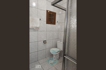 Casa para alugar com 135m², 3 quartos e 2 vagas Casa para alugar com 135m², 3 quartos e 2 vagasBanheiro 2
