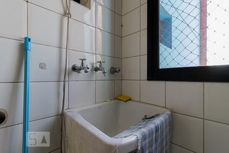 Apartamento à venda com 70m², 2 quartos e 1 vagaÁrea de Serviço