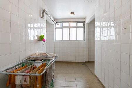 Apartamento à venda com 230m², 3 quartos e 2 vagasÁrea de Serviço