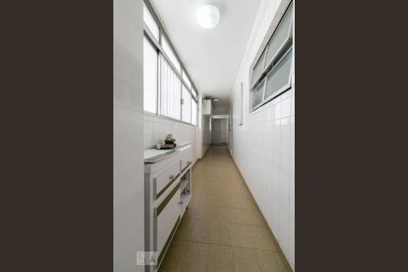 Apartamento à venda com 230m², 3 quartos e 2 vagasÁrea de Serviço - Corredor