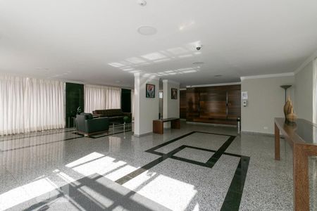 Apartamento à venda com 230m², 3 quartos e 2 vagasHall