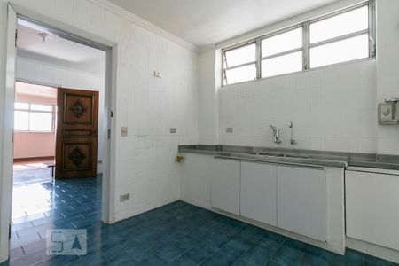 Apartamento à venda com 230m², 3 quartos e 2 vagasCozinha