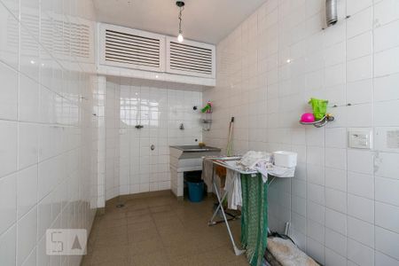 Apartamento à venda com 230m², 3 quartos e 2 vagasÁrea de Serviço