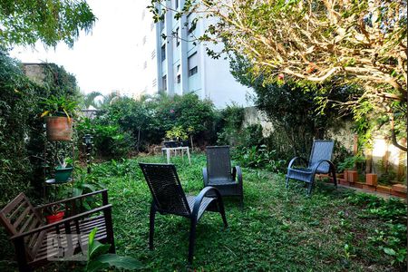 Casa à venda com 320m², 4 quartos e 2 vagasJardim