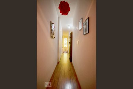 Corredor de casa à venda com 4 quartos, 320m² em Pompeia, São Paulo