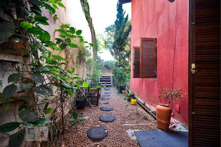 Casa à venda com 320m², 4 quartos e 2 vagasÁrea Externa