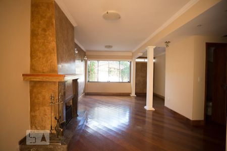 Sala de casa de condomínio para alugar com 3 quartos, 167m² em Parque Urbano, Porto Alegre