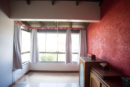 Sala de Estar de casa de condomínio para alugar com 3 quartos, 167m² em Parque Urbano, Porto Alegre