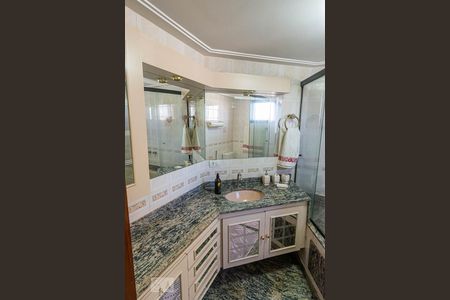 Apartamento à venda com 210m², 3 quartos e 2 vagasSuíte