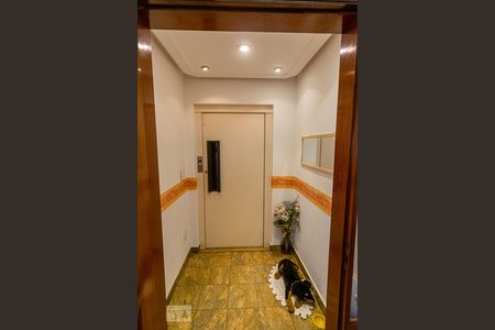 Hall individual de apartamento à venda com 3 quartos, 210m² em Vila Regente Feijó, São Paulo