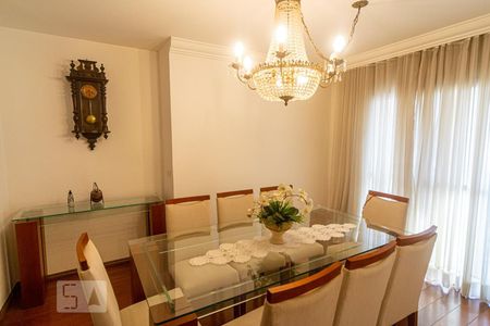 Apartamento à venda com 210m², 3 quartos e 2 vagasSala de Jantar