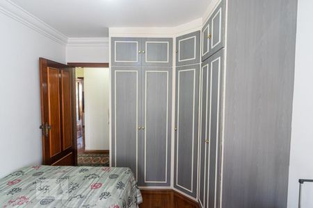 Apartamento à venda com 210m², 3 quartos e 2 vagasQuarto 2
