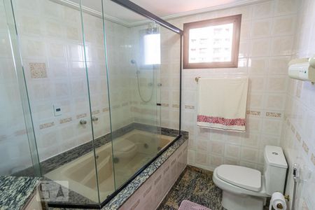 Apartamento à venda com 210m², 3 quartos e 2 vagasSuíte