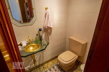 Apartamento à venda com 210m², 3 quartos e 2 vagasLavabo