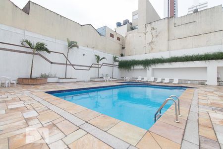 Apartamento à venda com 210m², 3 quartos e 2 vagasÁrea comum - Piscina