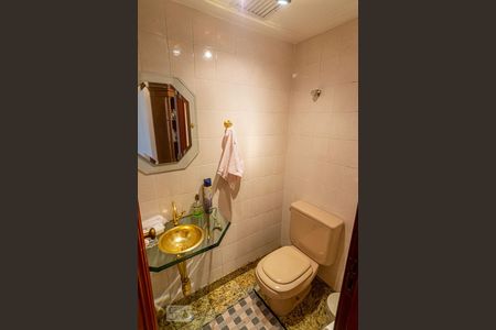 Lavabo de apartamento à venda com 3 quartos, 210m² em Vila Regente Feijó, São Paulo