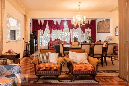 Sala 1 de casa à venda com 3 quartos, 430m² em Planalto Paulista, São Paulo