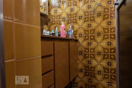 Casa à venda com 430m², 3 quartos e 8 vagasBanheiro da Suíte