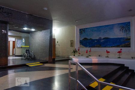 Apartamento à venda com 60m², 2 quartos e sem vagaEntrada do Prédio