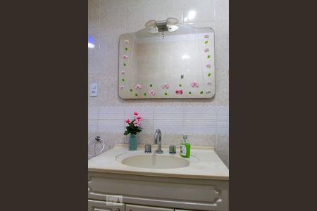 Apartamento à venda com 60m², 2 quartos e sem vagaBanheiro